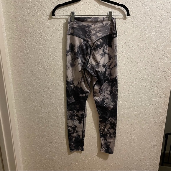 Balance Athletics Tie Dye Leggings - Picture 5 of 5